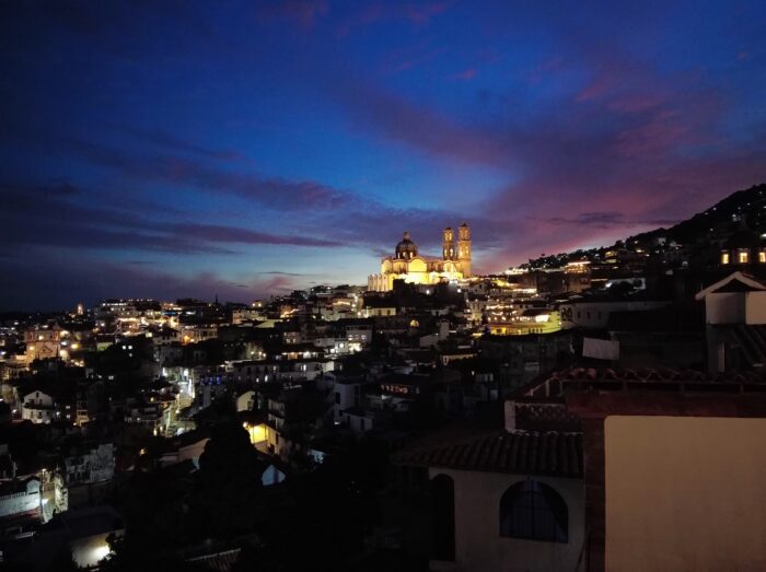 Puesta del sol vista a Santa Prisca