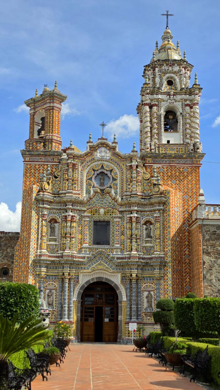 Los Colores de la Fe