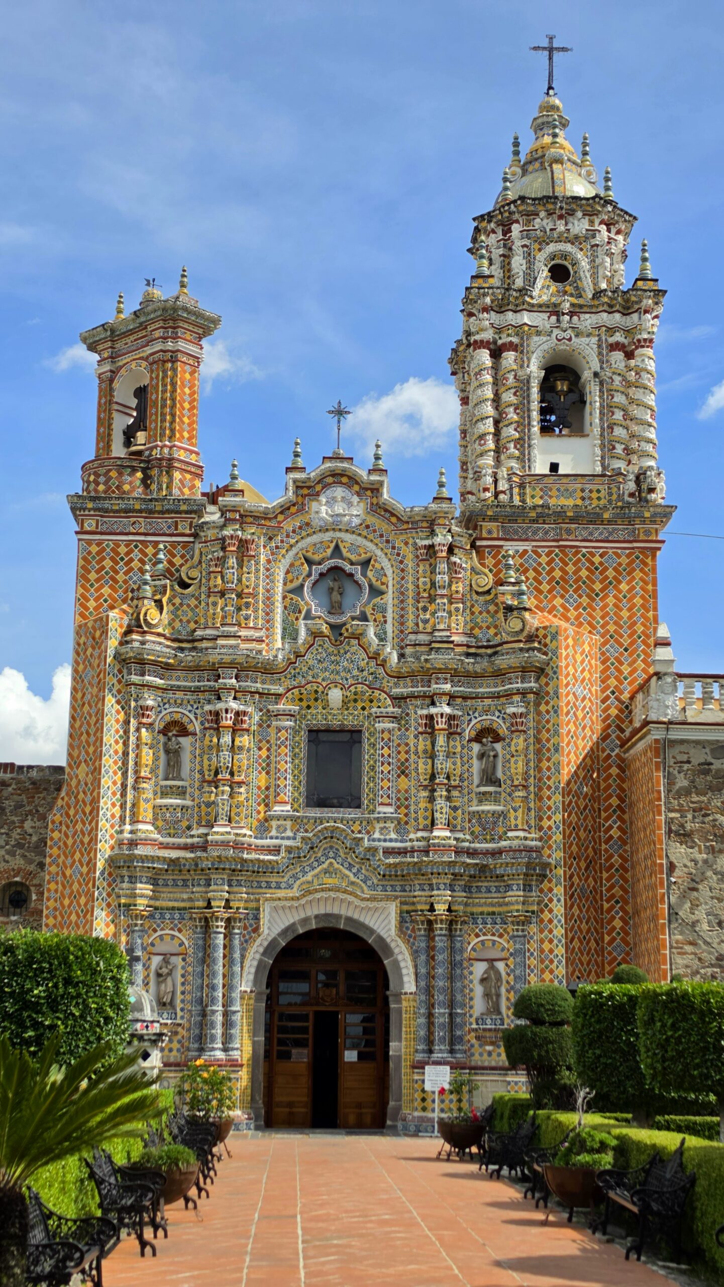 Los Colores de la Fe