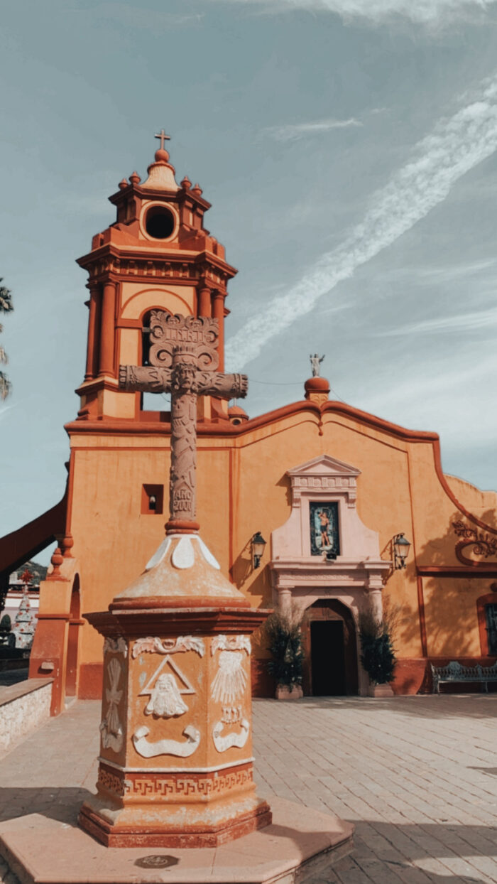 Bernal y su Parroquia