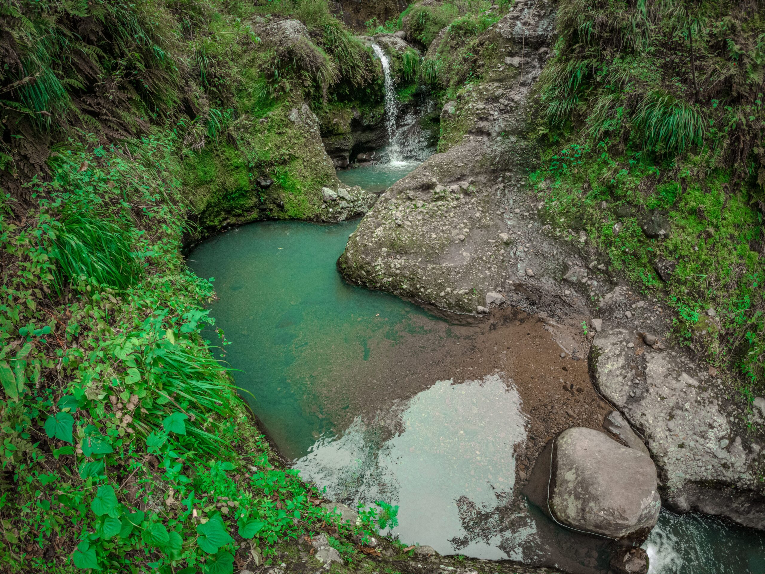 Oasis entre las montañas