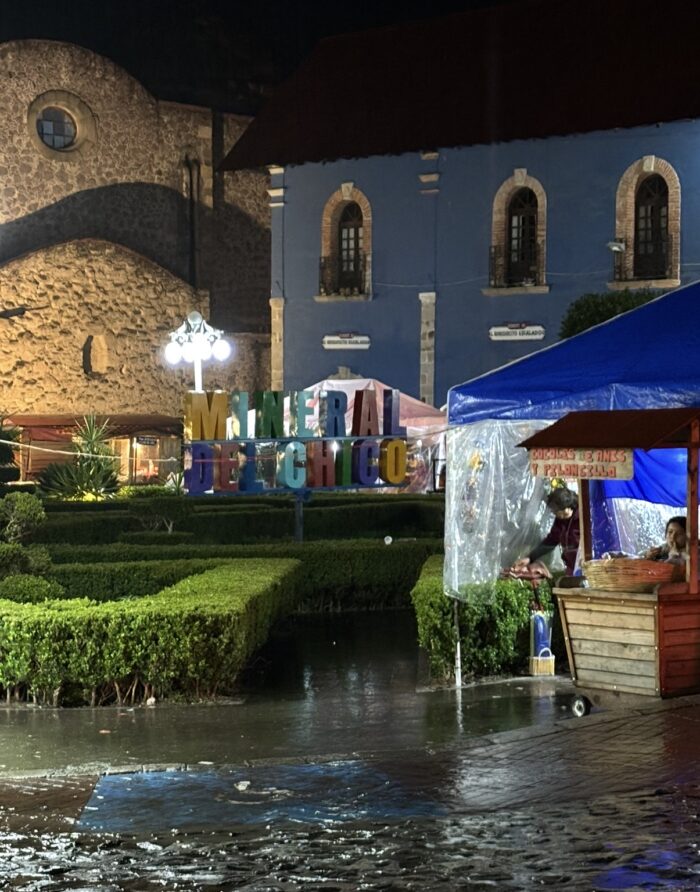 Noche fría y lluviosa