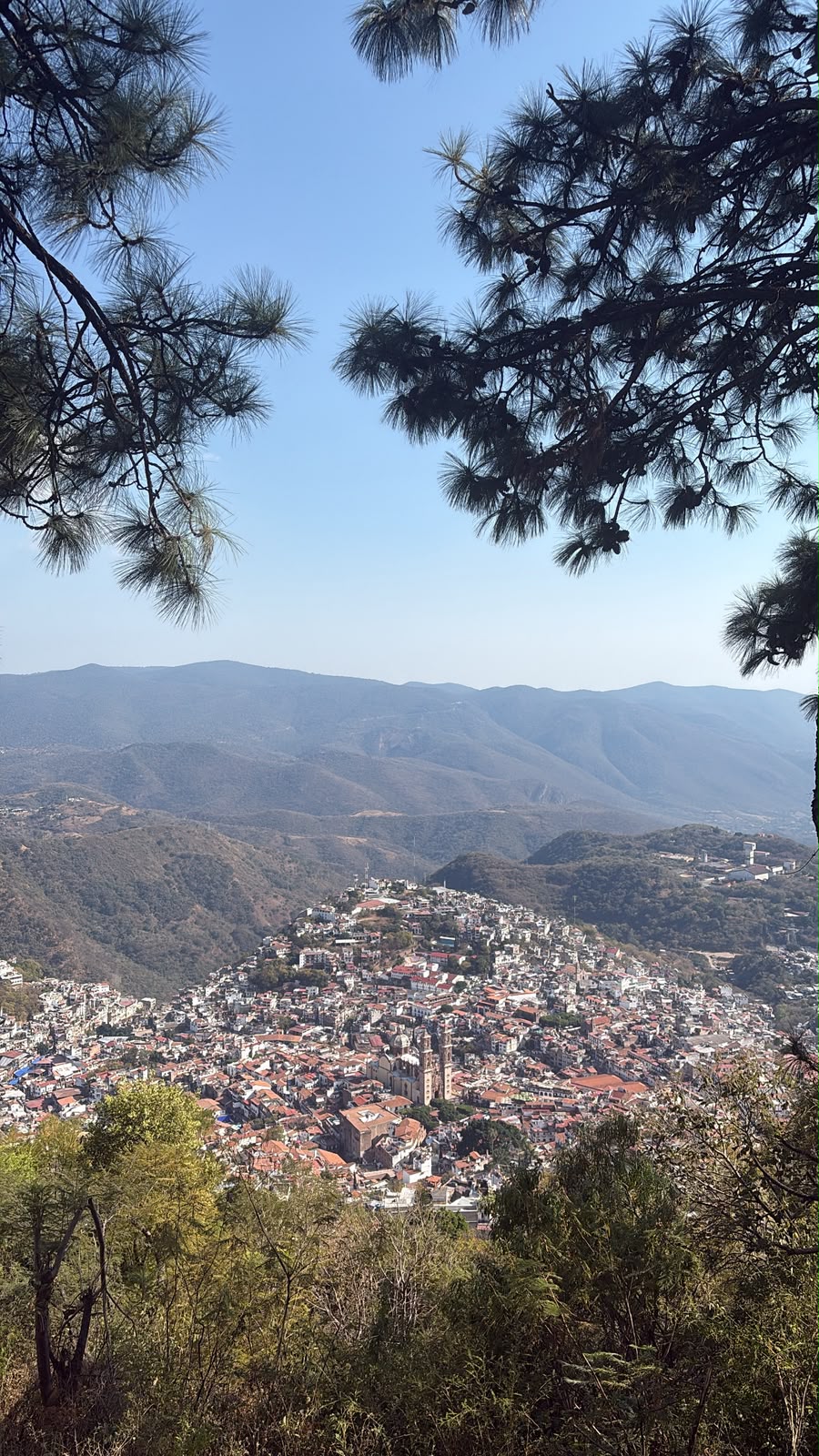 Pueblo Enclavado