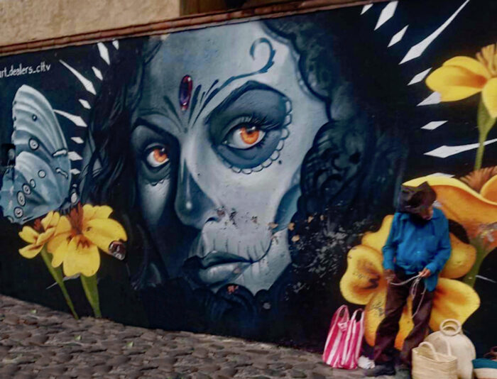 “La Mirada”